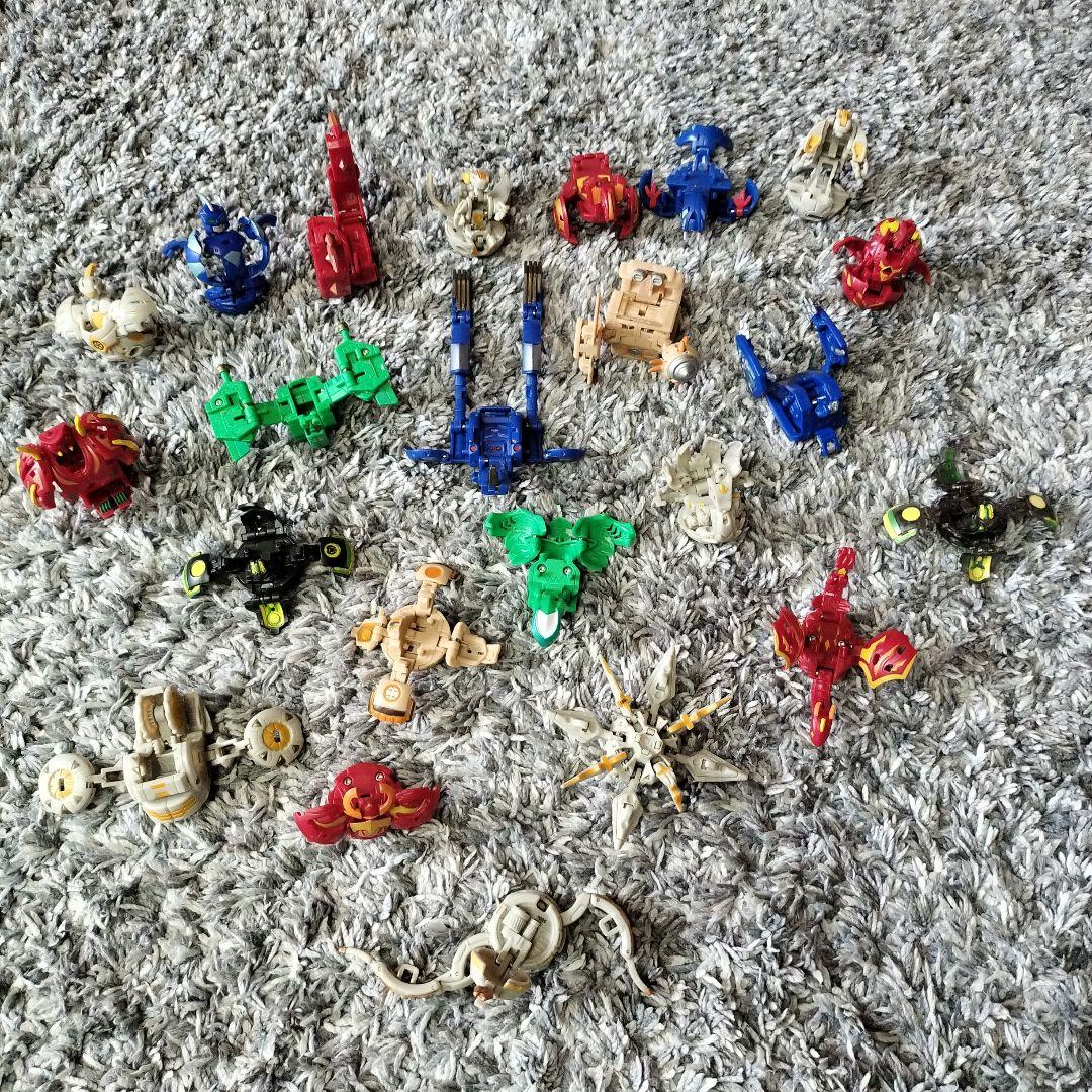 ラ*ム様 爆丸とカード15枚