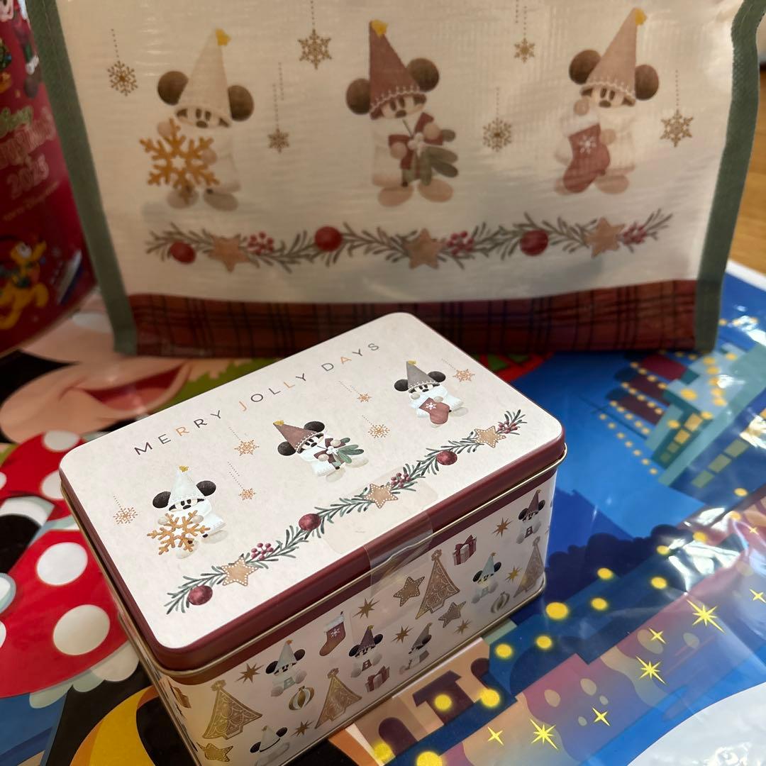 【新品未開封】リルリンリン　ディズニーリゾート　クリスマス　お菓子缶