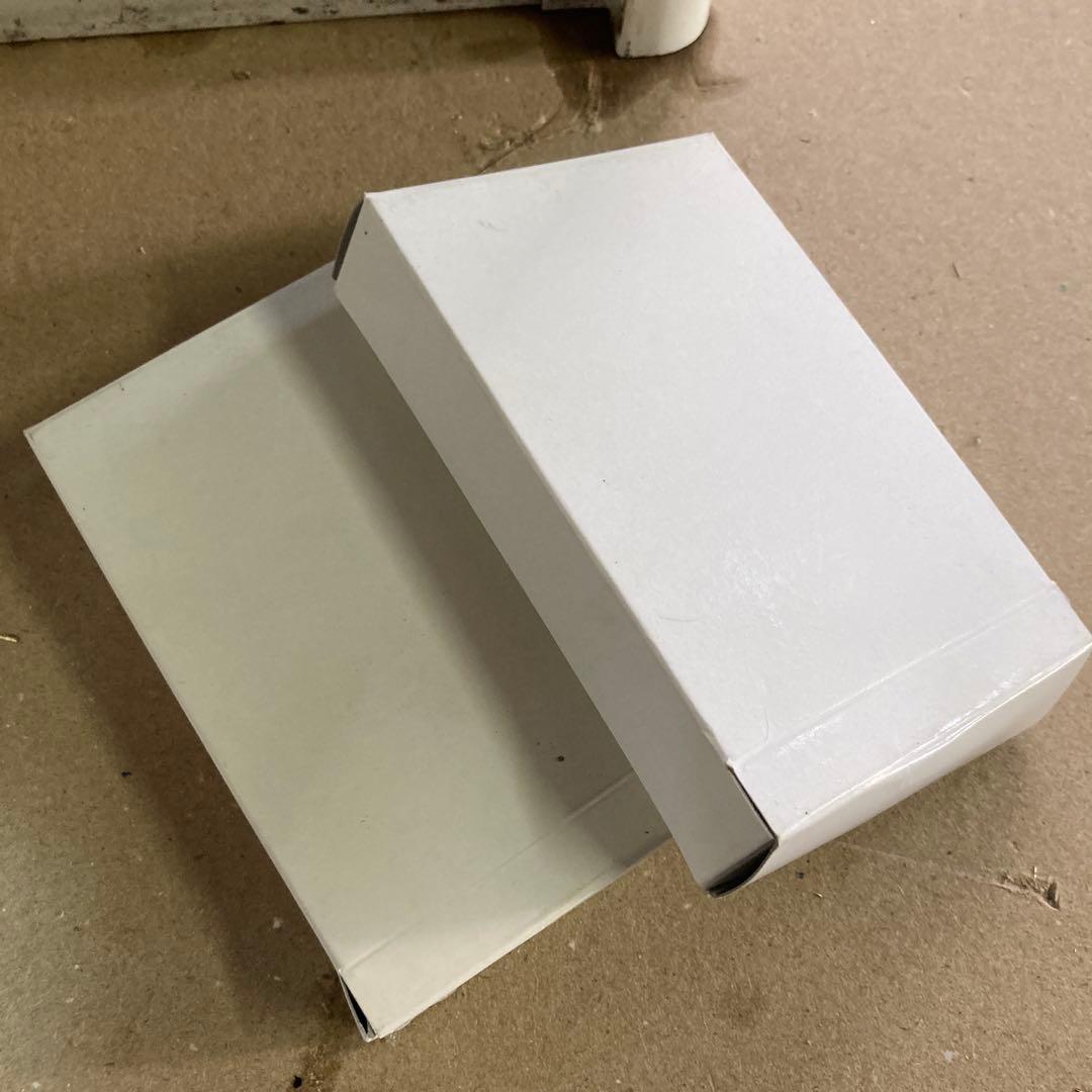 カードガチャ　ガチャ機　ガチャマシン　手動式自動販売機　鍵新品