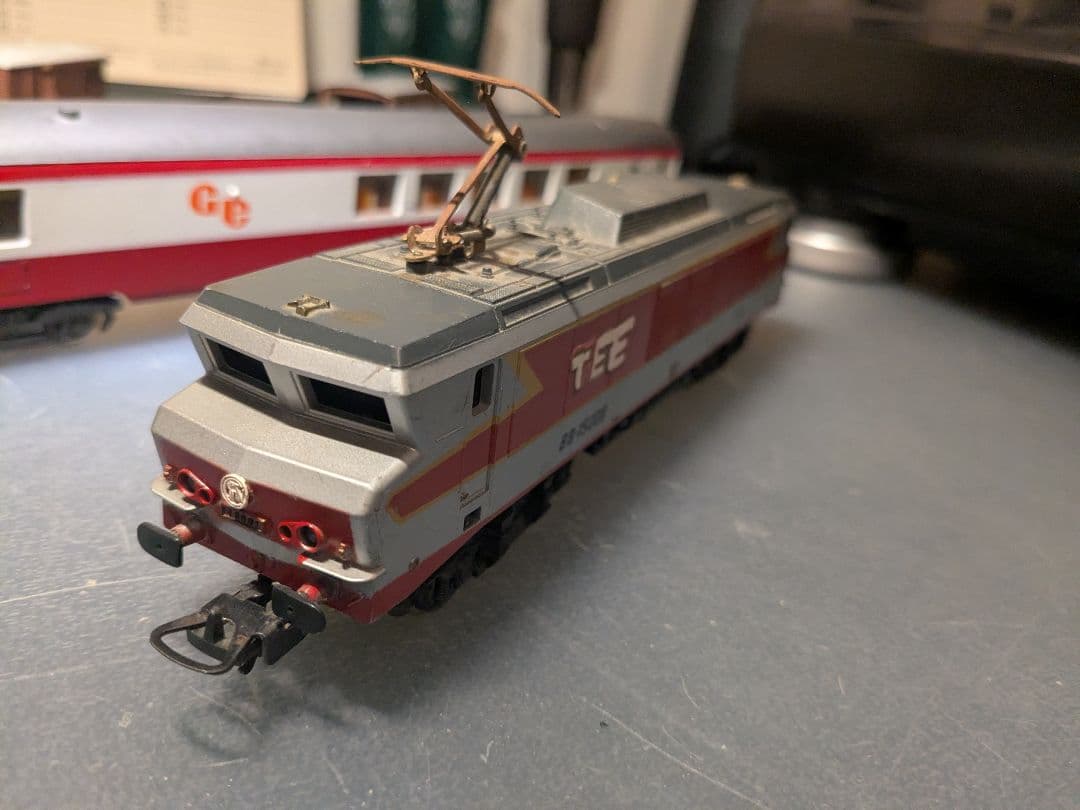 イタリア製Lima　TEE 機関車と食堂車GRIL EXPRESS客車セット