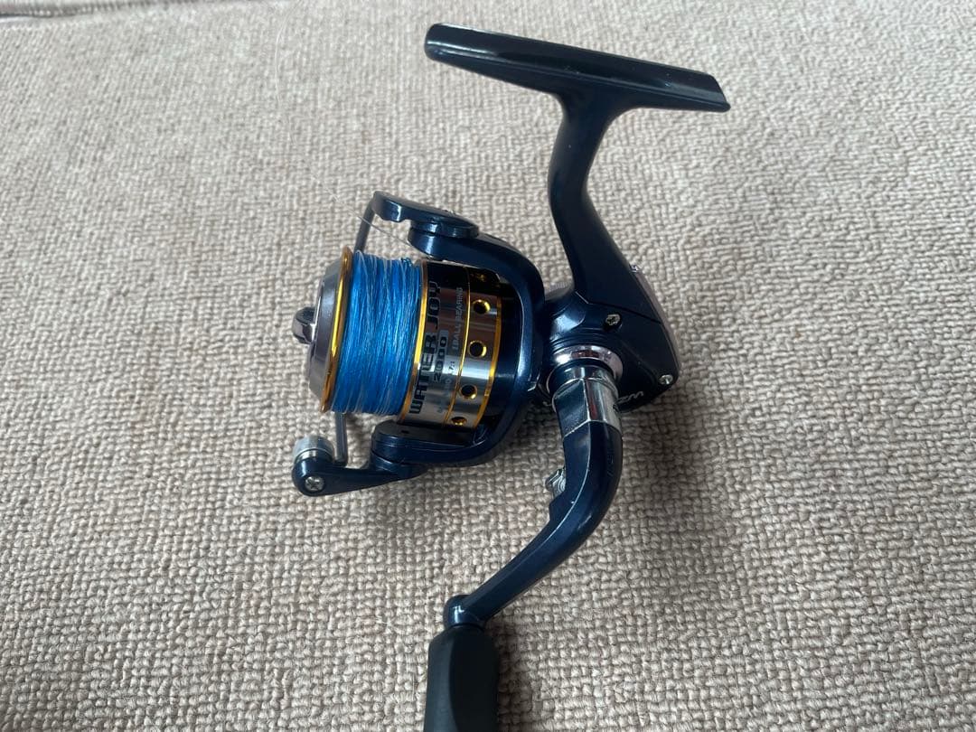 スピニングリール 2000 3000 4000番手 スズミ　美品まとめ売り ①