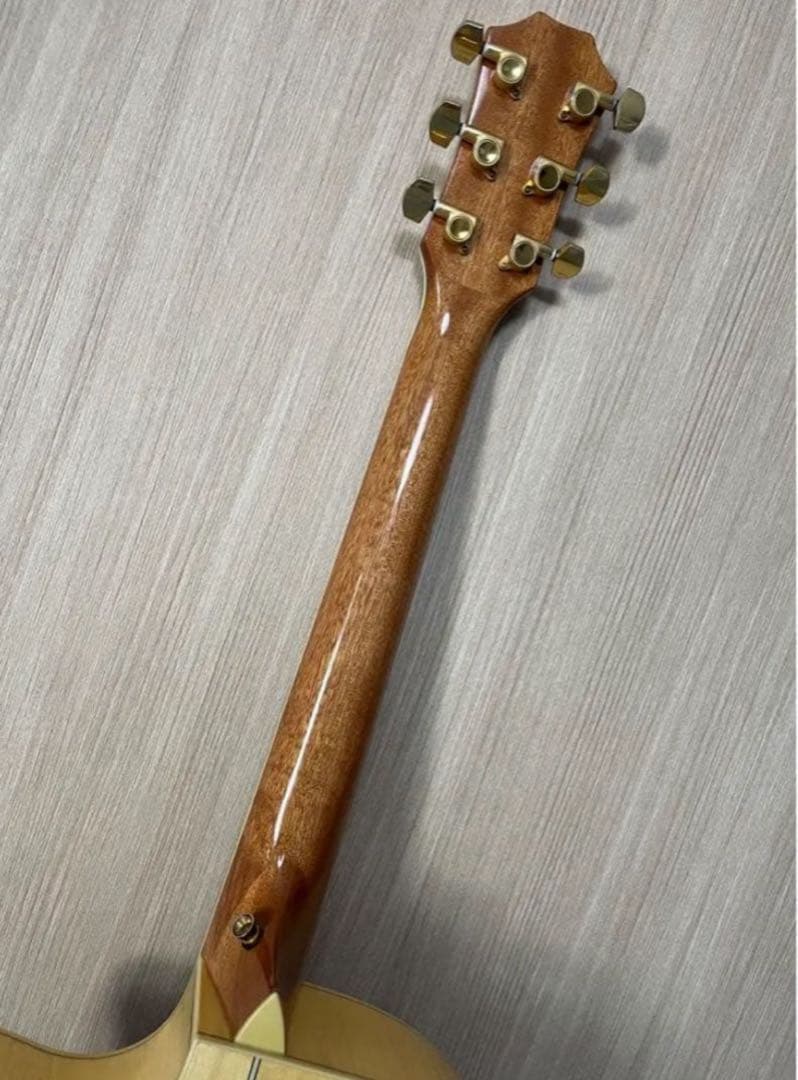 PJ guitar’s pj1000OMCE★エレアコTaylor テイラー