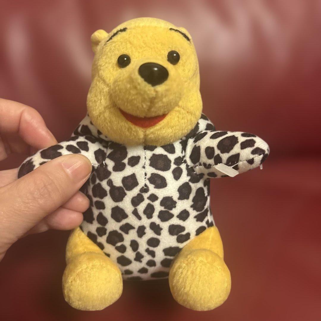 黒ぶちあざらしプーさん　ぬいぐるみ