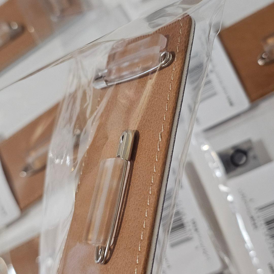 匿名配送　受注生産品　ハイキュー!! 横断幕レザーバッジ スローガン