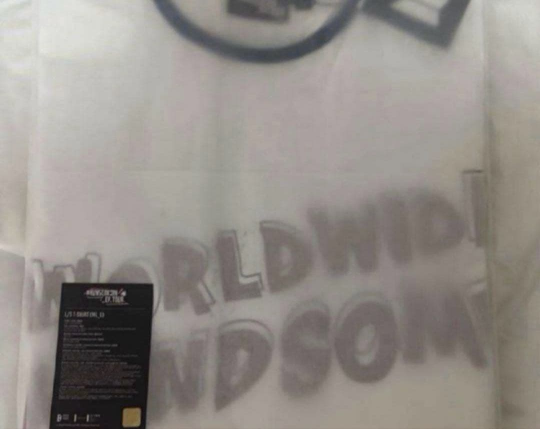 新品✨完売品　BTSJin RUNSEOKJIN韓国 公式長袖シャツ