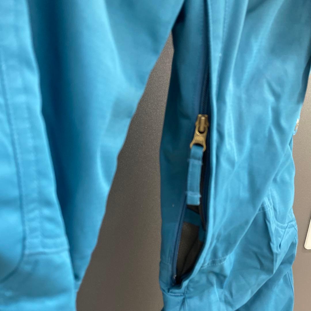 新品未使用 スノボ 686 スノーボードウェア 上下セット 女性用 S