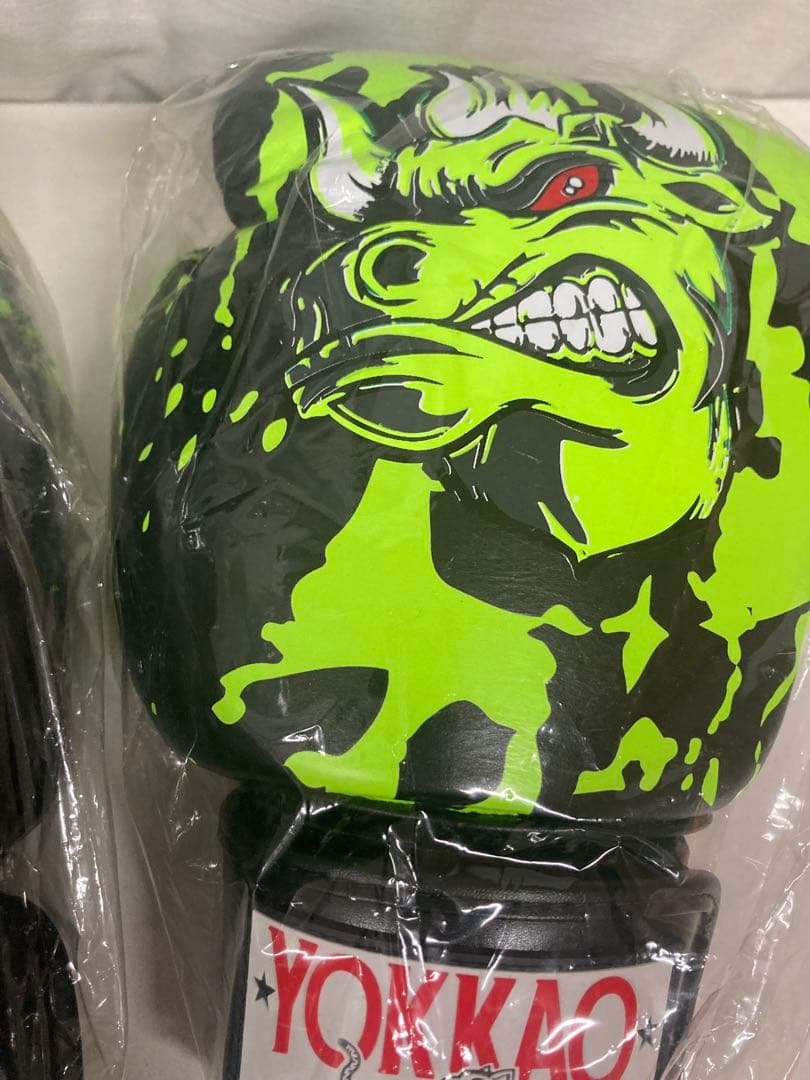 【YOKKAO】格闘技 ムエタイ キックボクシンググローブ 激レア