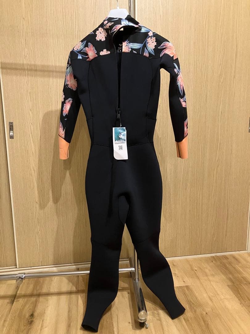 ロキシー　ウエット　フルスーツ　3ミリ×2ミリ