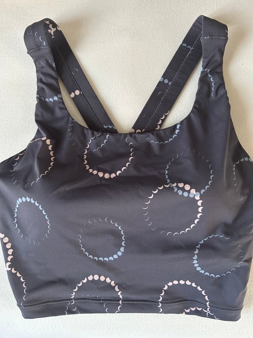 suria ソフィーブラ　ヨガウェア　Mサイズ