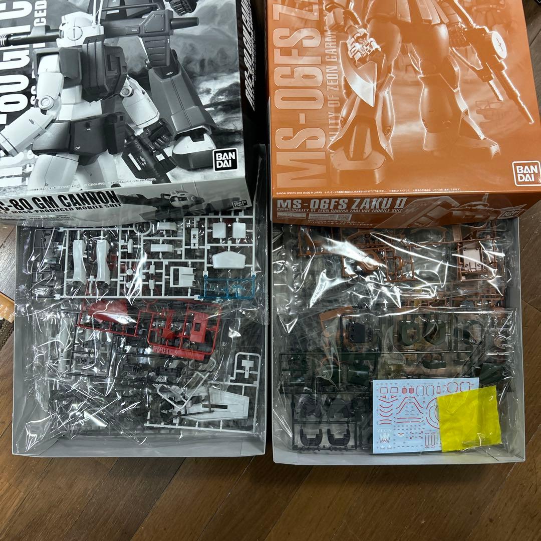 MG 1/100 ジムキャノン&ガルマ ザクⅡセット