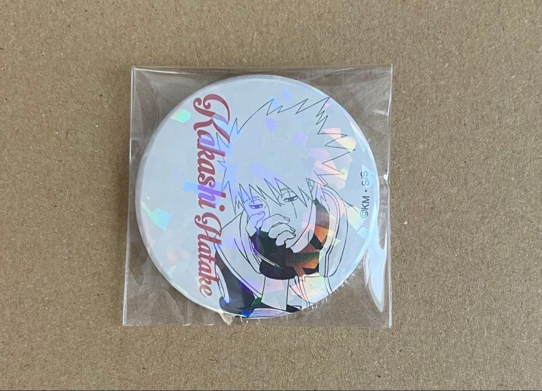 NARUTO カカシ オールスター缶バッジ