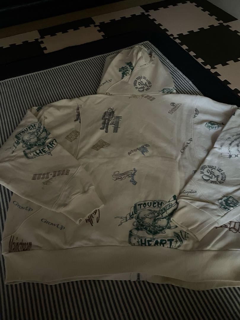 BE:FIRST/ 2:BE/パーカーLサイズ