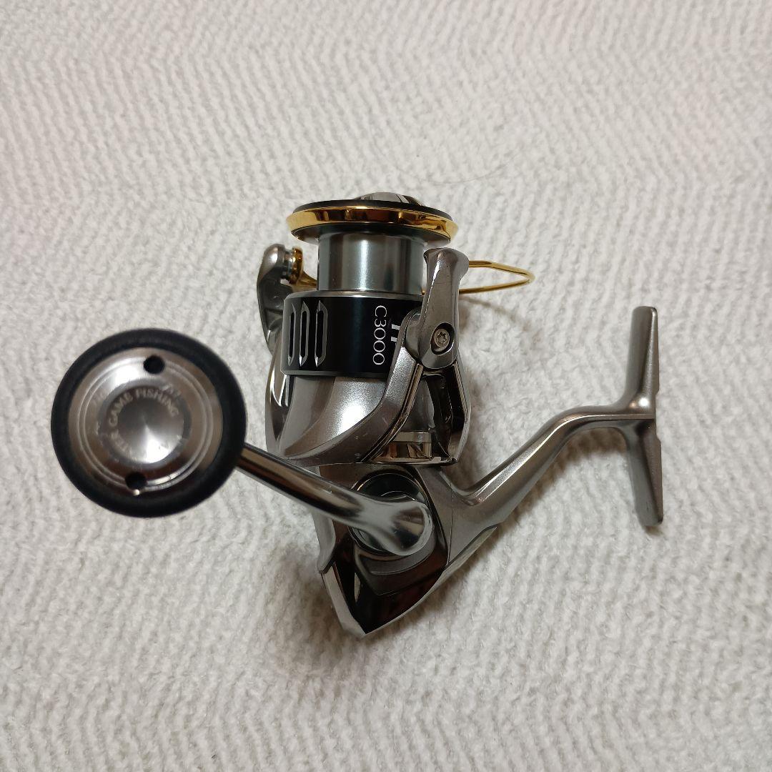 SHIMANO 15TWIN POWER C3000XG スピニングリール