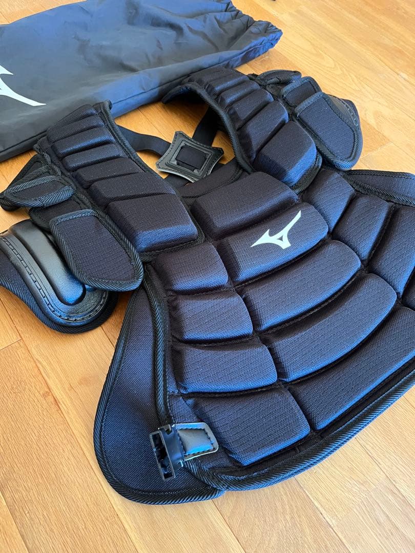 ★Mizuno 硬式・軟式兼用　審判用防具★