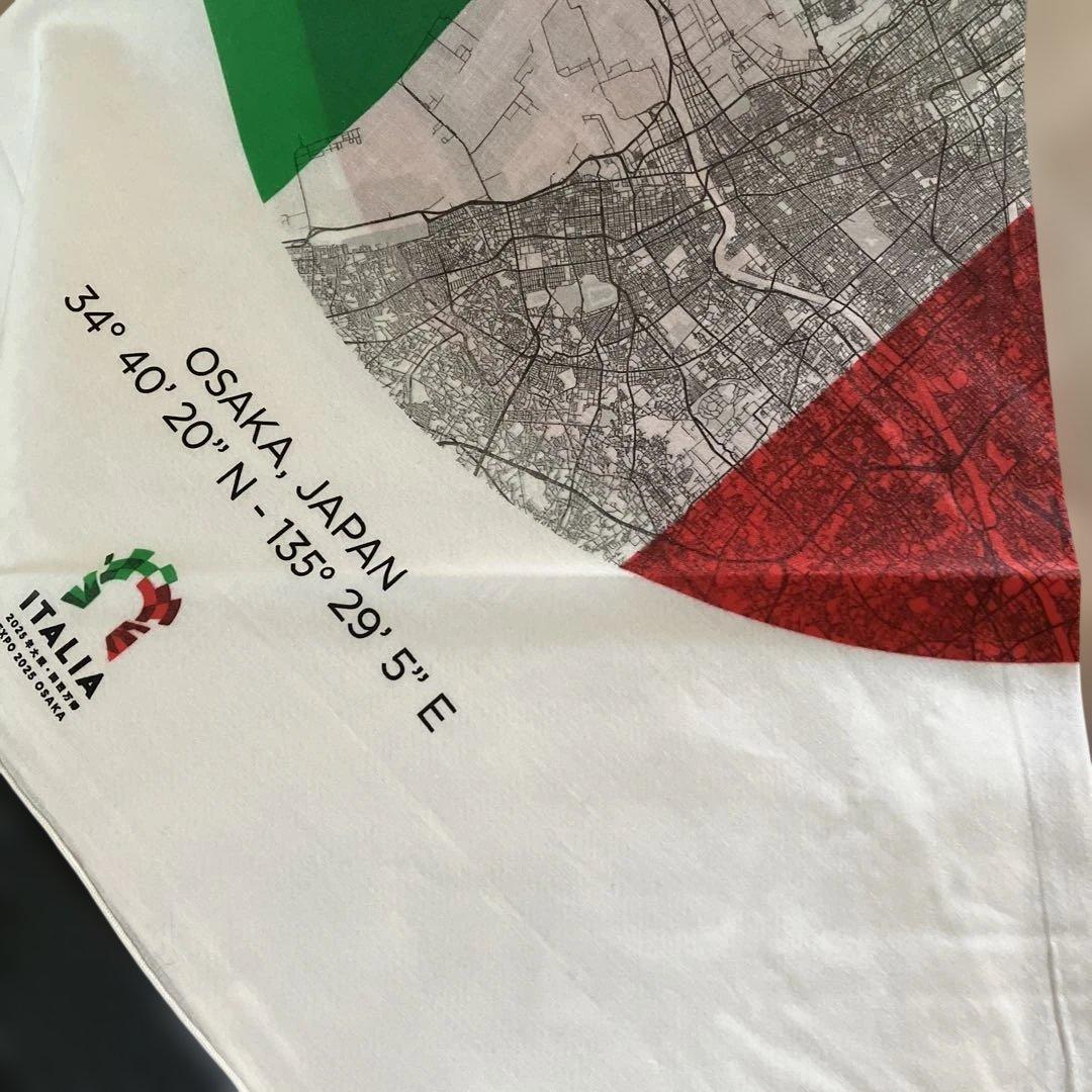 新品未使用　フェラーリ　大阪万博記念シャンパン　風呂敷、グラス2個、ロゴ缶セット