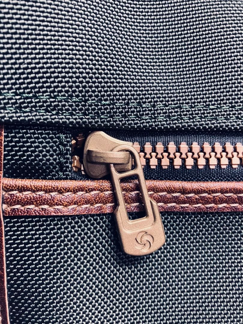 [Samsonite]ACE CO・未使用・大き目のトラベルバッグ・ショルダー可