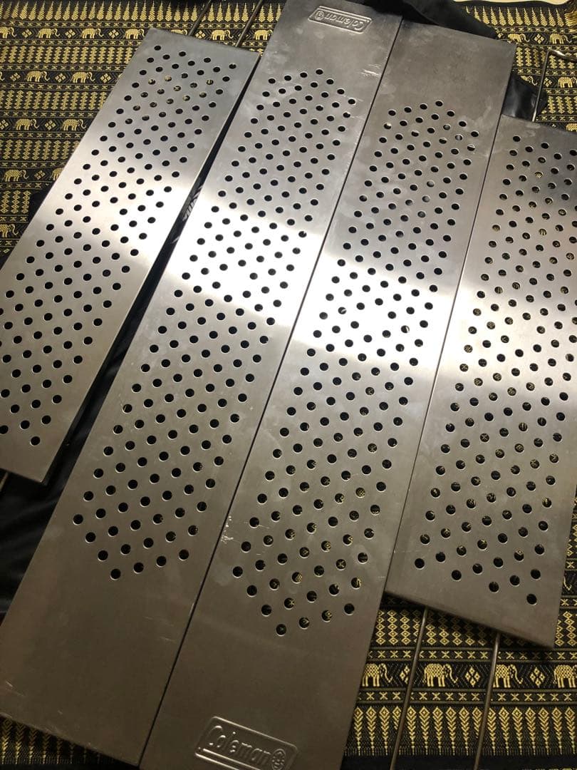 Coleman ファイアープレイステーブル