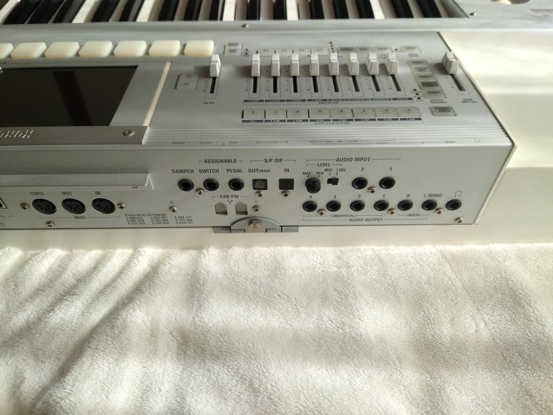 Korg M3 シンセサイザー 61鍵