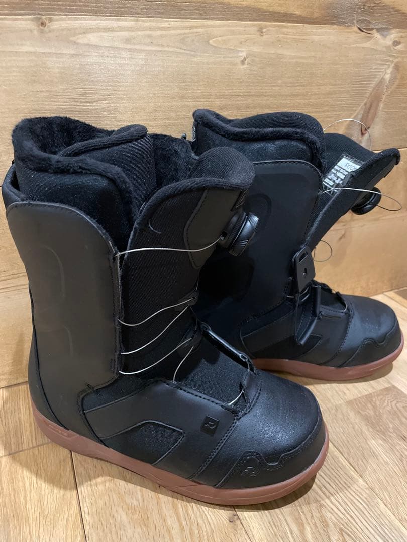 RIDEスノーボードブーツ　ブラック