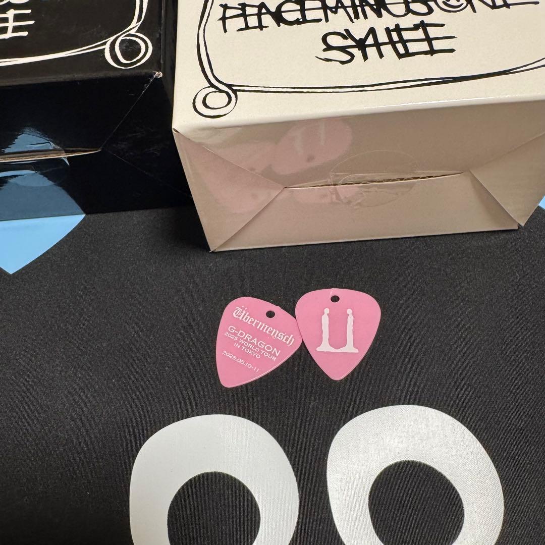 PEACEMINUSONE X MONAMHEE モナムヒ G-dragon