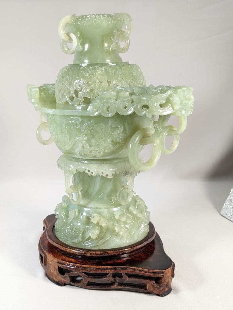 未使用　岫玉　天然石　特大香炉　遊環 龍 干支 透かし彫り 浮彫り 手彫り波唐草