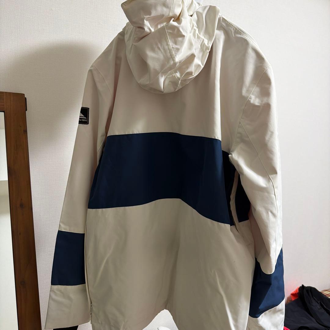 Quiksilver アノラックジャケット スノーボードウェア　ホワイト　L
