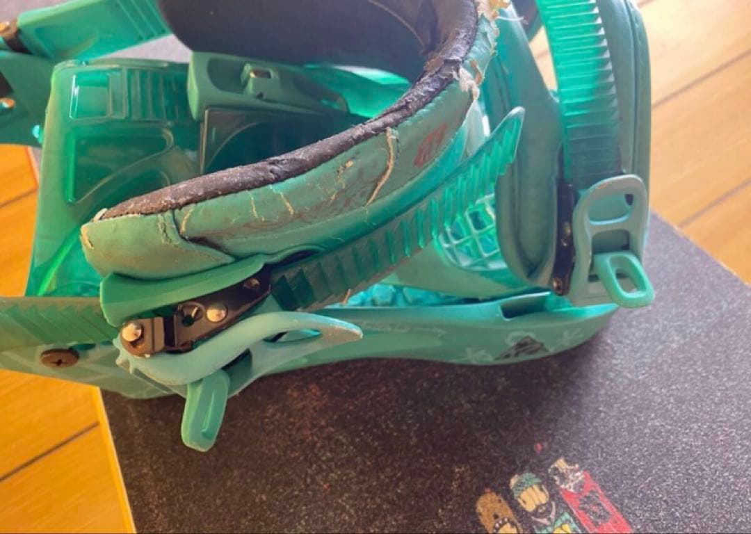 デッキテープ付き　フォルクル　151cm スノーボード　板　 ビンディング