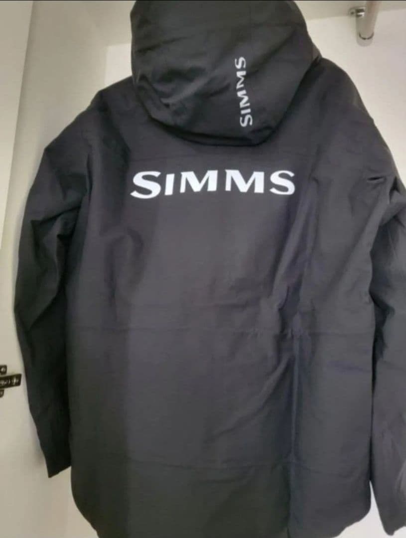 Simms シムス プロドライジャケット L サイズ、ラスト1着になりました。