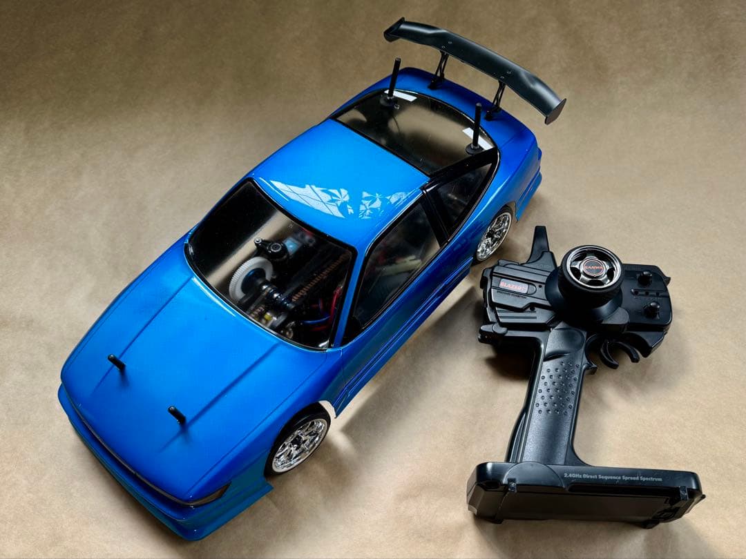 カ*ィ様 ヨコモ ドリフトパッケージ DIB Ver.RS ボディ/メカ付 完動