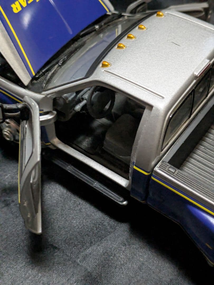 マッチボックス　1:24 1999 フォード Fシリーズ スーパーデューティ