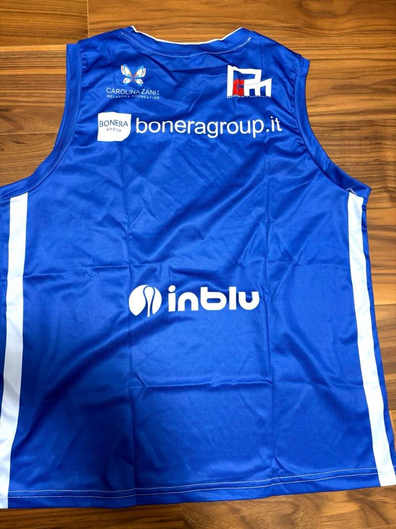 【新品・日本未発売】イタリア スポンサー ウェア セリエA ノースリーブ　シャツ