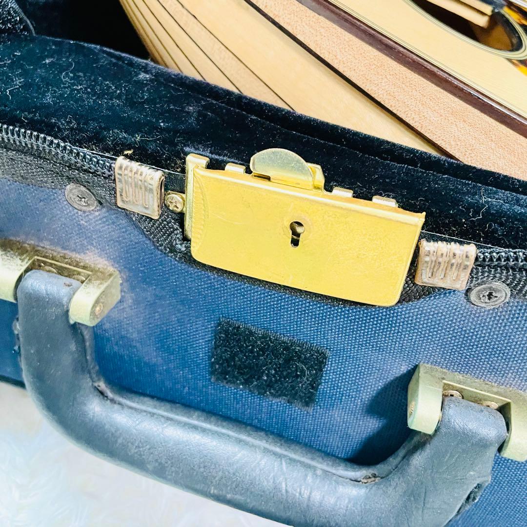 美品　宮野厚志　マンドリン　M-2 ミヤノアツシ　手工　中位モデル　ケース付き