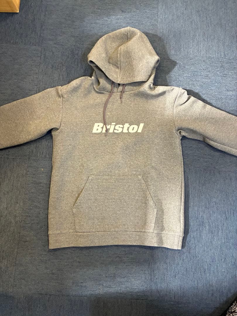 ブリストル　TOKYO 23 TECH SWEATHOOD