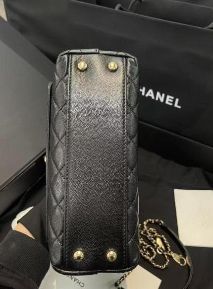 ブラック キルティング ハンドバッグ~~~