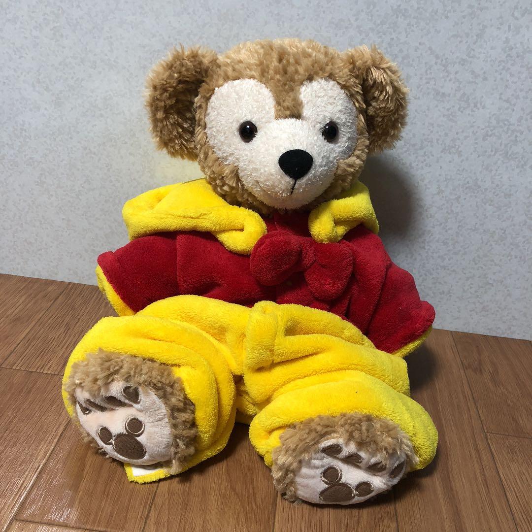 ダッフィー  プーさんの服のぬいぐるみ