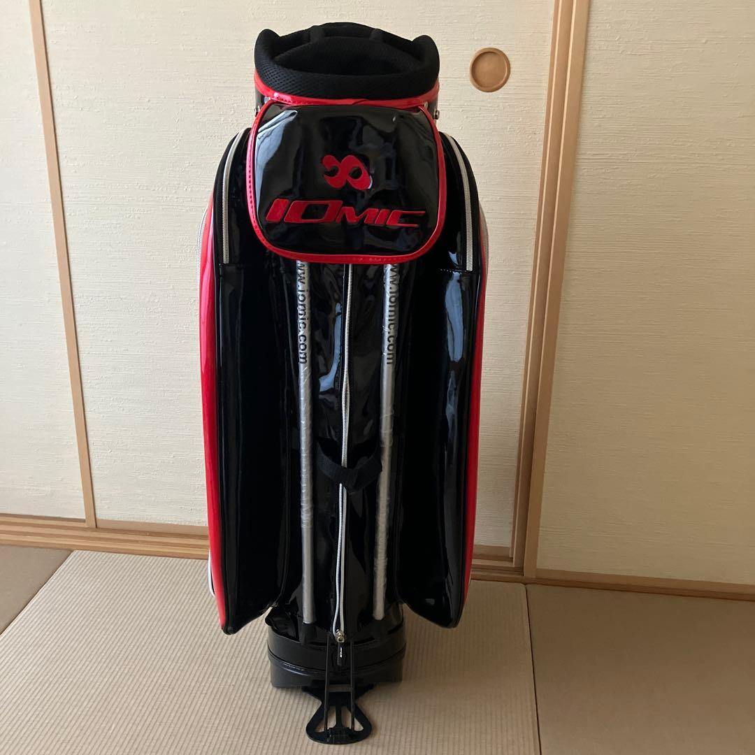 イオミック キャディバッグ 黒/赤