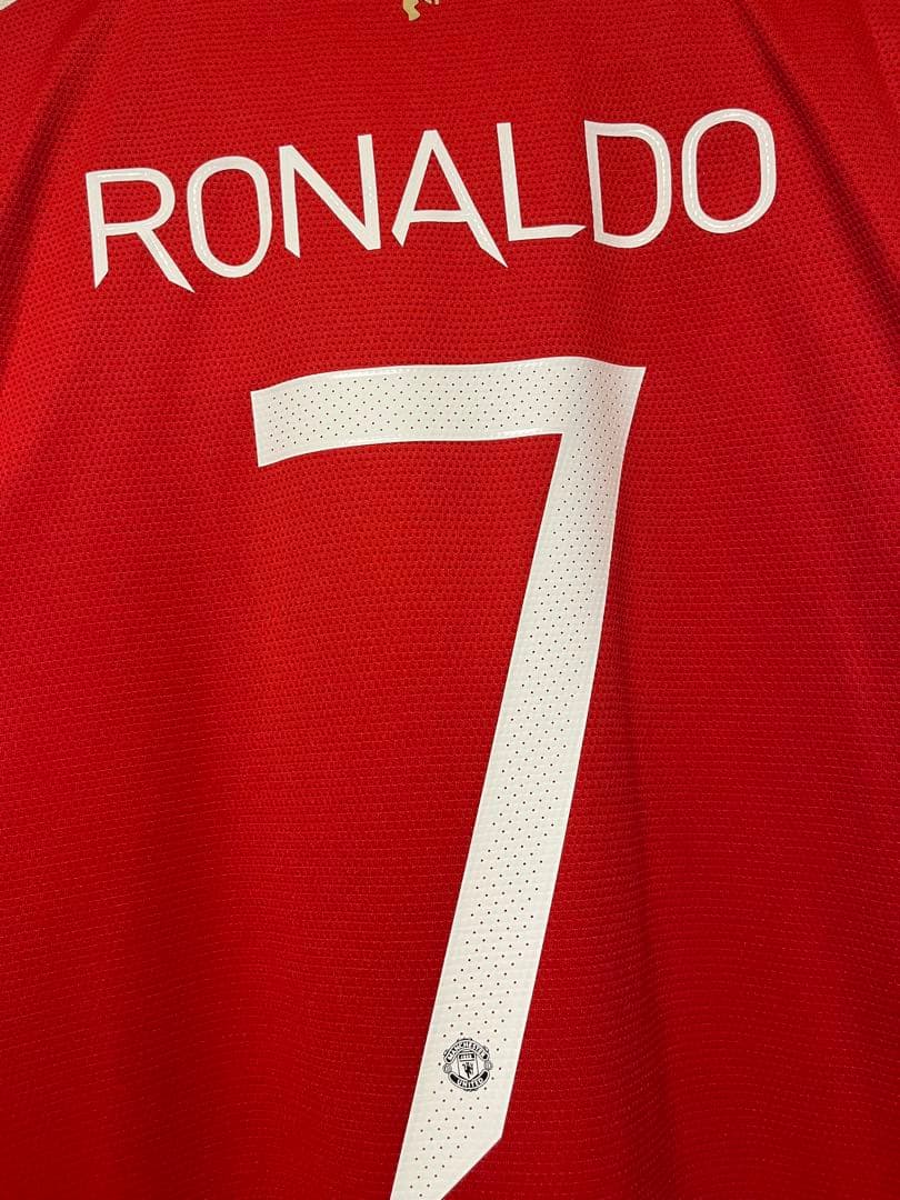正規品 21/22 マンチェスター・ユナイテッド　ロナウド　長袖　ユニフォーム