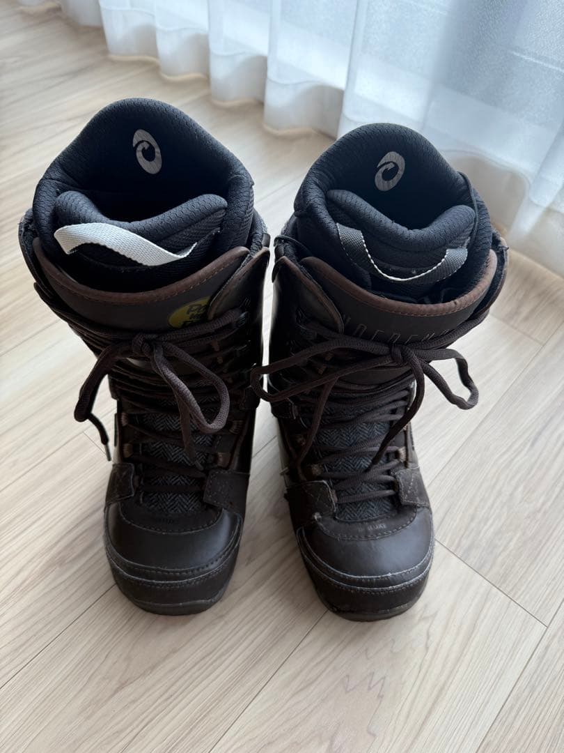 スノーボードブーツ DEELUXE independent
