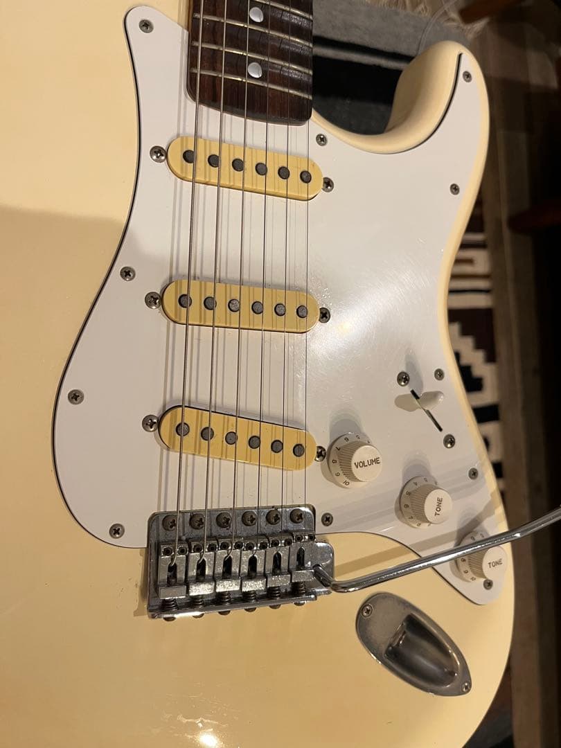 Fender Stratocaster アイボリー　日本製