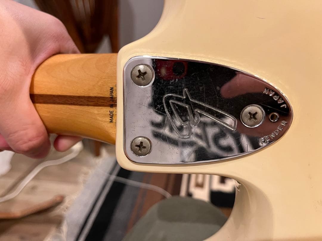 Fender Stratocaster アイボリー　日本製