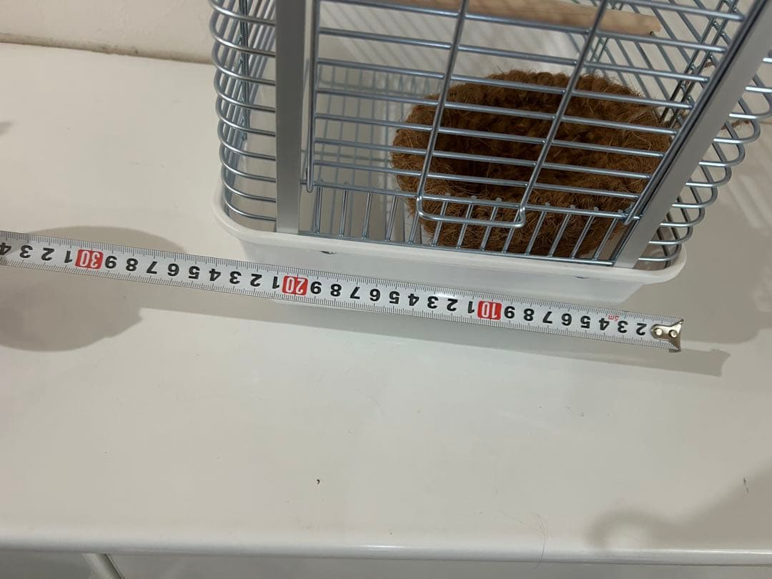 鳥小屋　小動物用金属ケージ 木製止まり木付き　(ベットプレゼント)