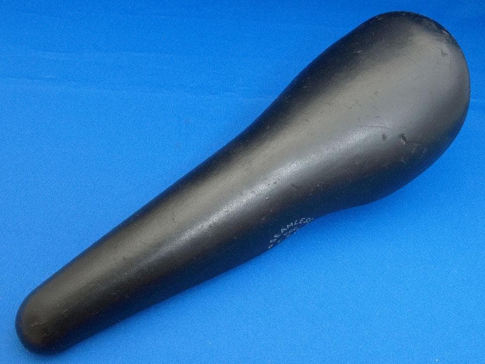 藤田（FUJITA）サドル ピスト用 シームレス Y.F.C PISTA 中古品