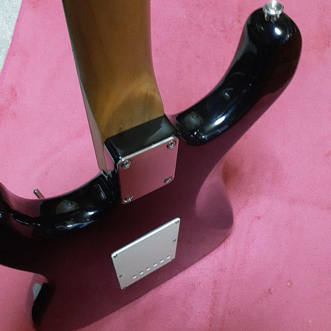 【良・美品】SKINペイント・SUGIZOモデル。ソフトケース&アーム付属。