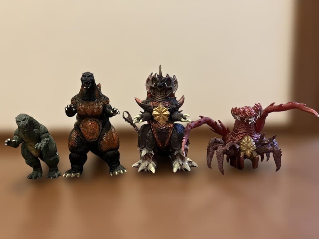 バンダイ 「ゴジラ VS デストロイア」劇場公開当時物 ソフビ　４体セット売り