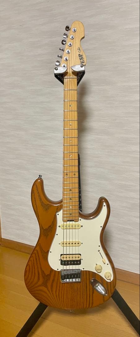 ESP SUFFER/9mm Parabellum Bullet滝善充モデル