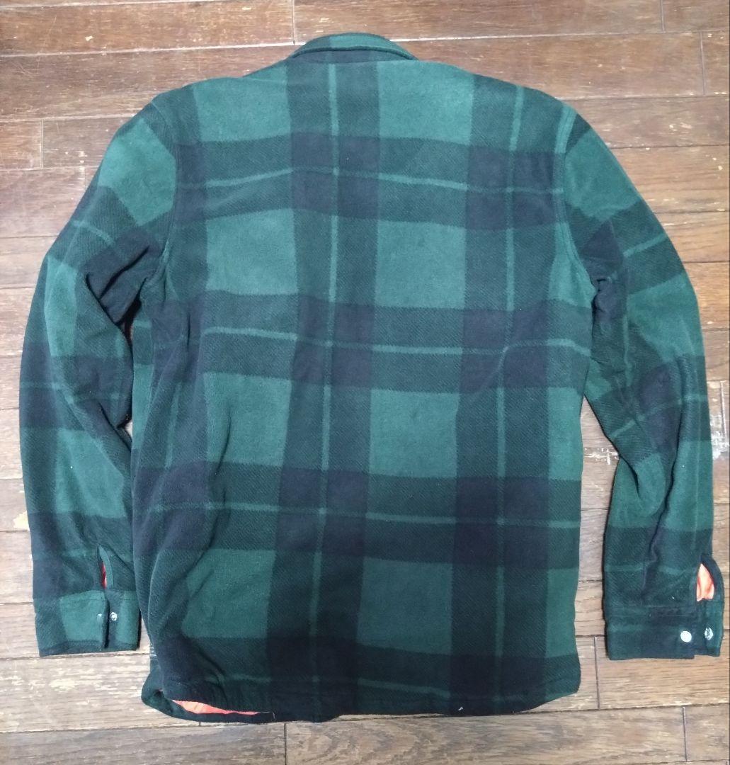 VOLCOM スノボードウェア　スーツの上着にも使えます。