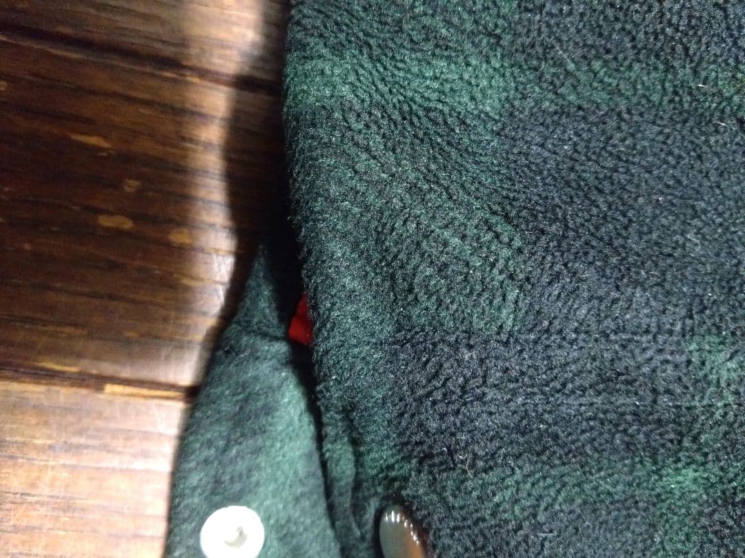 VOLCOM スノボードウェア　スーツの上着にも使えます。