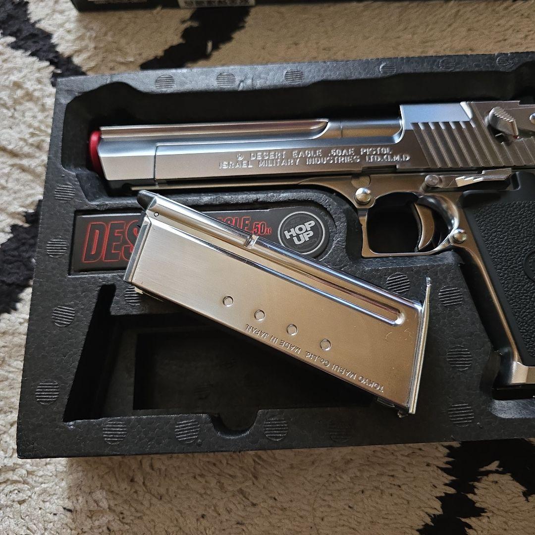 美品　サブマガジン付き　東京マルイ デザートイーグル　クロームステンレス