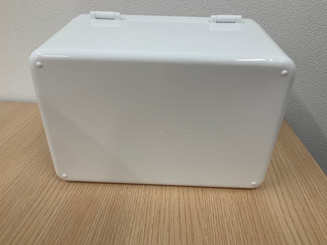 ハローキティ 収納ボックスとタオルセット