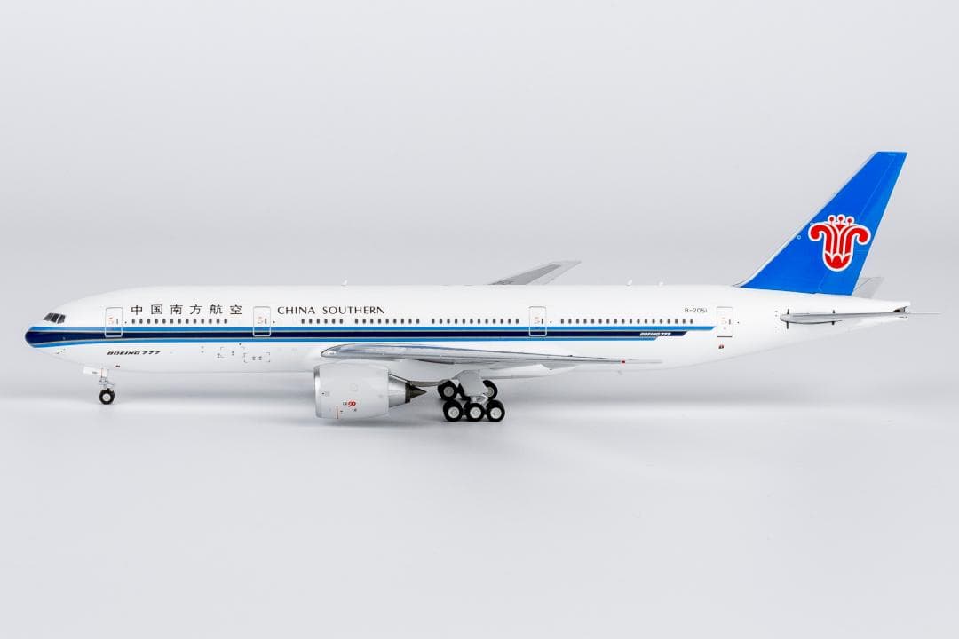中国南方航空 777-200 B-2051 1/400